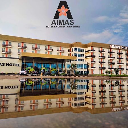 Aimas Hotel And Convention Centre Соронг Екстериор снимка