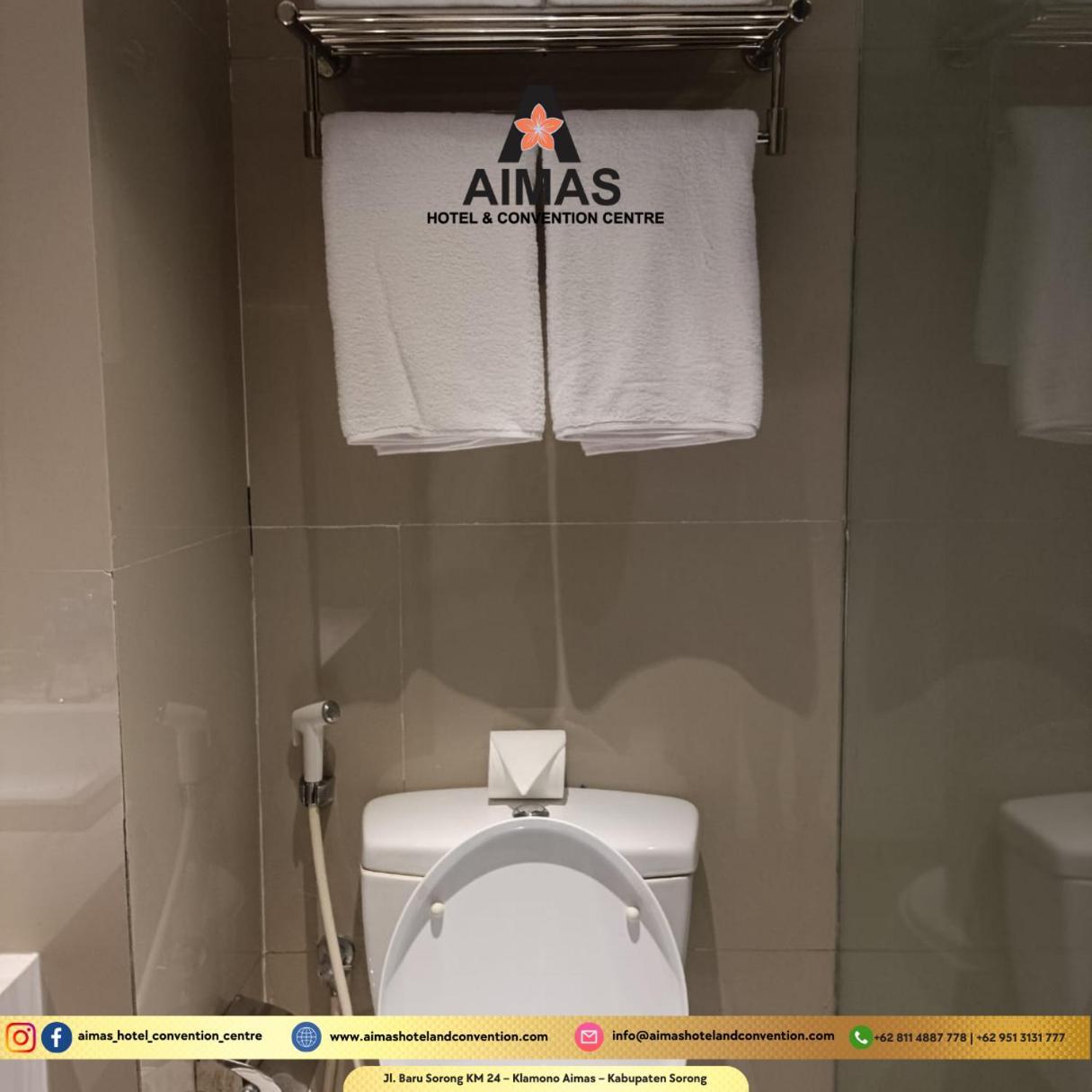 Aimas Hotel And Convention Centre Соронг Екстериор снимка
